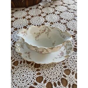 Haviland Limoges France Schleiger Gravy Boat Floral Cottagecore Antique 7”